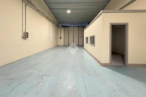 MAGAZZINO A VOBARNO