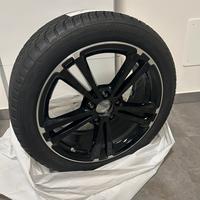 4 Cerchi/Gomme neri originali Mercedes 225/45 R18