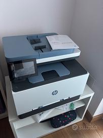 Stampante multifunzione HP Color LaserJet Pro 3302
