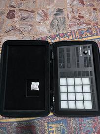 Controller Native Instruments Machine Mikro MK3
