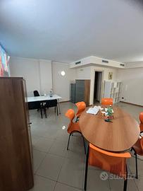 Ufficio 50 mq centro* partenope *casalnuovo na