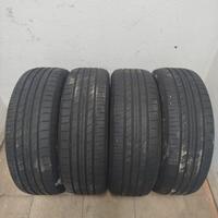 4 Goodyear estivi 215/60/17 96h dot 2020 5,5mm