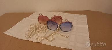 coppia di occhiali da sole