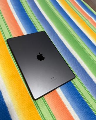 iPad 2019 per pezzi di ricambio