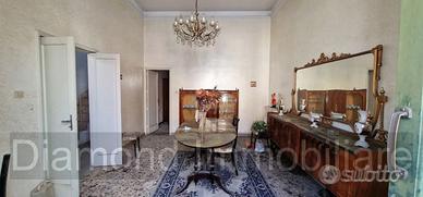 Casa singola con terrazzo a Macchia di Giarre