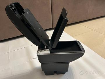 BRACCIOLO AUTO UNIVERSALE (CON USB)