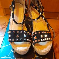 Sandali con zeppa