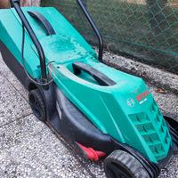 taglia erba Bosch ARM 3200