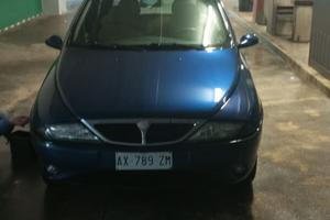 Lancia y 1.2 16v. Modello lx 1998