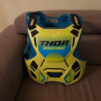 Casco fox e pettorina thor