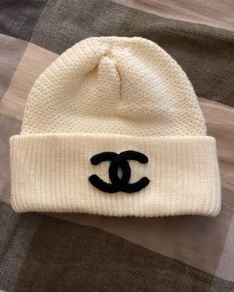 Cappello lana bianco crema nuovo