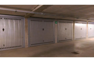 Box auto a Cormano, zona stazione ferroviaria