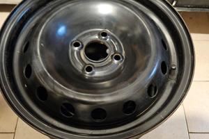 Cerchi e Copricerchi Fiat Punto Evo 15" 4x100