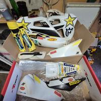 Plastiche husqvarna rockstar