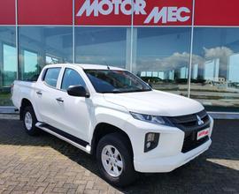 Mitsubishi L200 d.cab 2.3d Invite Connect 4wd