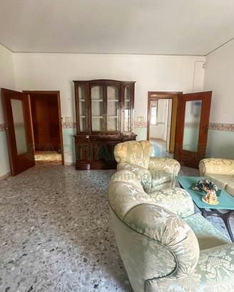 S2 appartamento in condominio servito da ascensore