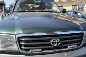Toyota HDJ 100 Land Cruiser