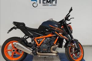 KTM 1290 Super Duke R Evo