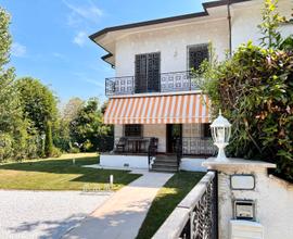 Villa Chiara - Vacanze a Forte dei Marmi