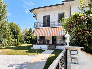 Villa Chiara - Vacanze a Forte dei Marmi