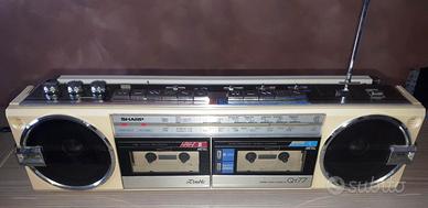 Radio-registratore Sharp QT77