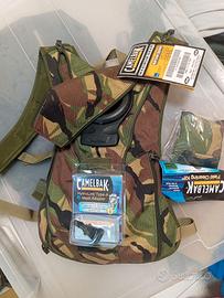 Materiale militare 5 pezzi ancge nuovo LEGGI