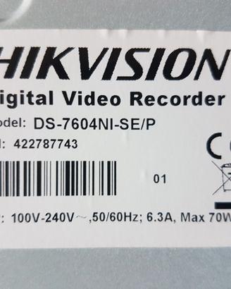 NVR Hikvision DS-7604NI-SE/P 4 canali PoE