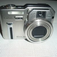 Macchina fotografica Casio Exilim EX-P600