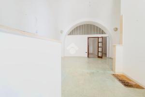 3 LOCALI A MANFREDONIA