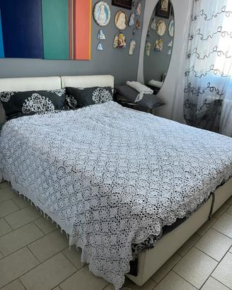 Copriletto in cotone all ‘ucinetto