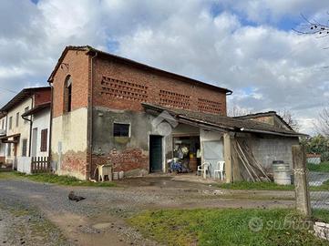 RUSTICO A PONTE BUGGIANESE