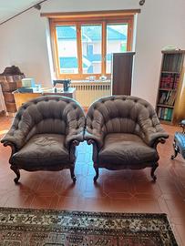 2 Poltrone in cuoio 