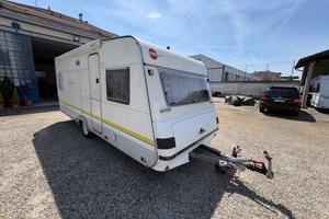 Bürstner Caravan Burstner Studio Espirit 465-posti