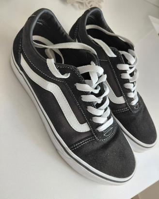 Scarpe Vans nere n.38.5