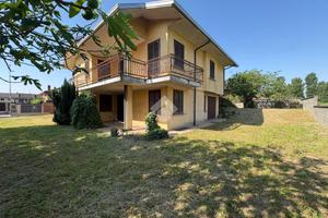 VILLA SINGOLA A GRAVELLONA LOMELLINA