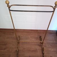 SERVOMUTO ICO PARISI