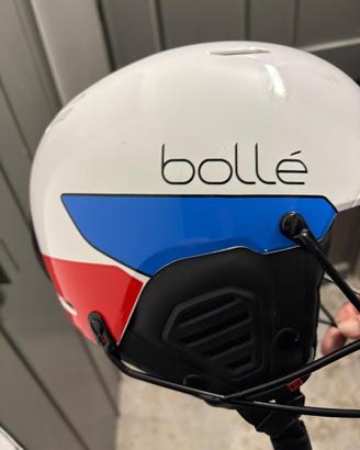 Casco Bolle con mentoniera