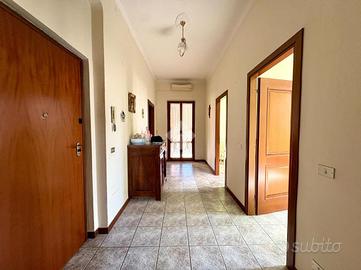 4 LOCALI A FIORENZUOLA D'ARDA