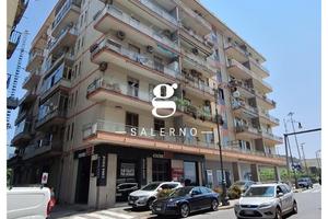 Appartamento Salerno [Cod. rif 3293528ARG] (Centro