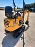 komatsu-pc09-1