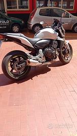 Honda hornet 600