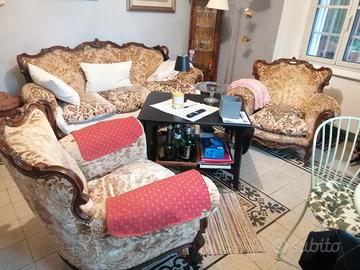 salotto con tavolino