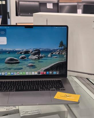 Apple MacBook Air 15" M3 16/ 256GB - PROMO