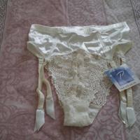 Slip-reggicalze NUOVO, della marca Passionata.