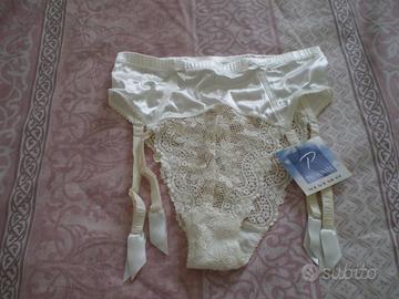 Slip-reggicalze NUOVO, della marca Passionata.