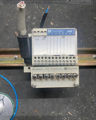 ? ricambi plc modicon premium