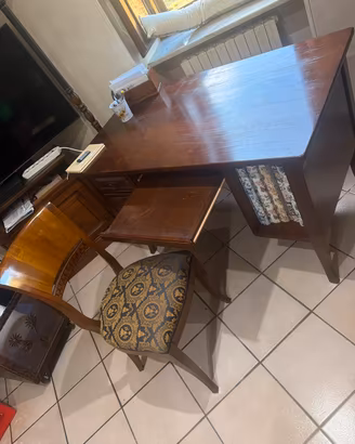 Sceicania con sedia