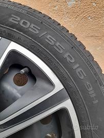  4 gomme misura 205/55 R16  91H 