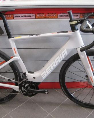BERRIA GRAVEL CORSA EBIKE CARBON MISTRAL BOSH SX