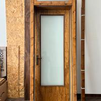 Porta in legno da interno con Sopraluce apribile